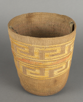 Tlingit%20artist%2C%20%3Cb%3E%3Ci%3E%20Basket%3C%2Fi%3E%3C%2Fb%3E%2C%20ca.%201900%2C%20spruce%20root%20and%20hide%2C%20Museum%20Purchase%3A%20Indian%20Collection%20Subscription%20Fund%2C%20Rasmussen%20Collection%20of%20Northwest%20Coast%20Indian%20Art%2C%20no%20known%20copyright%20restrictions%2C%2048.3.774
